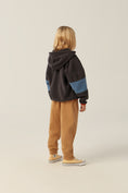 갤러리 뷰어로 이미지로드, <The Campamento> COLOR BLOCK POLAR ZIPPED SWEATSHIRT
