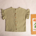 Gallery viewerに画像を読み込む, <Birinit Petit> Pistachio bambula blouse（4Y）
