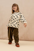 Load image into Gallery viewer, Organic zoo - Charcoal Midnight Sweatshirt (6M-5Y)
