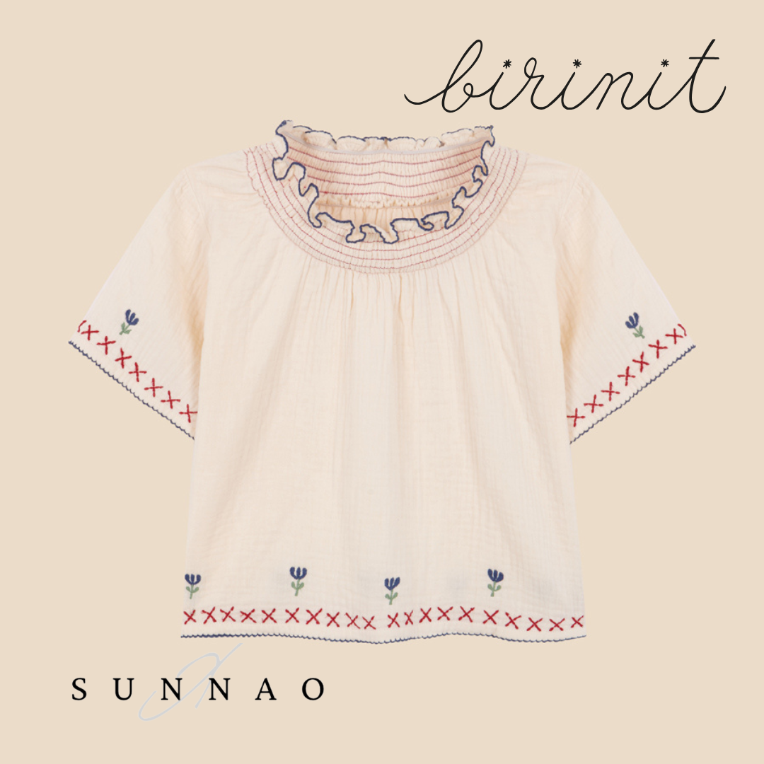 <Birinit Petit> Tulipano embroidered blouse（3-6Y）