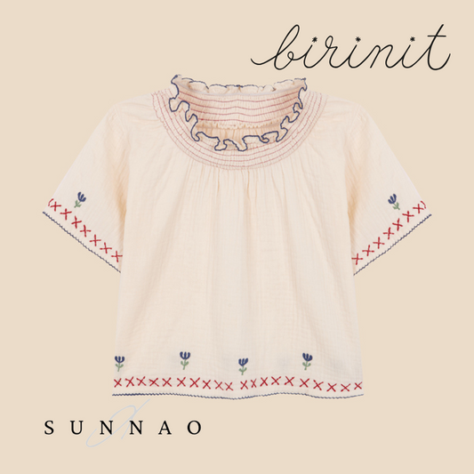 <Birinit Petit> Tulipano embroidered blouse（3-6Y）