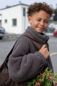 Load image into Gallery viewer, <façade> Teddy zip sweater - Anthracite　
