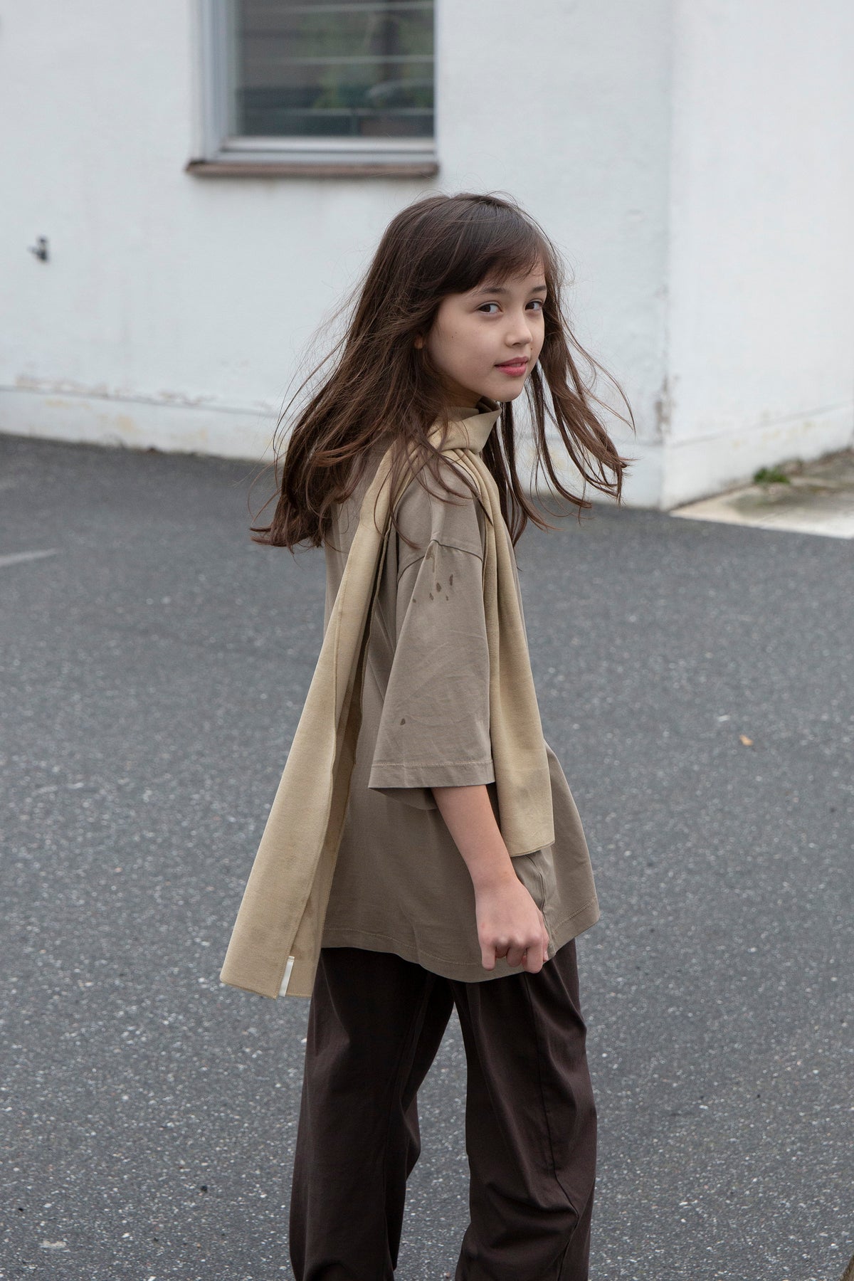 <façade> Wide SS tee - Taupe　