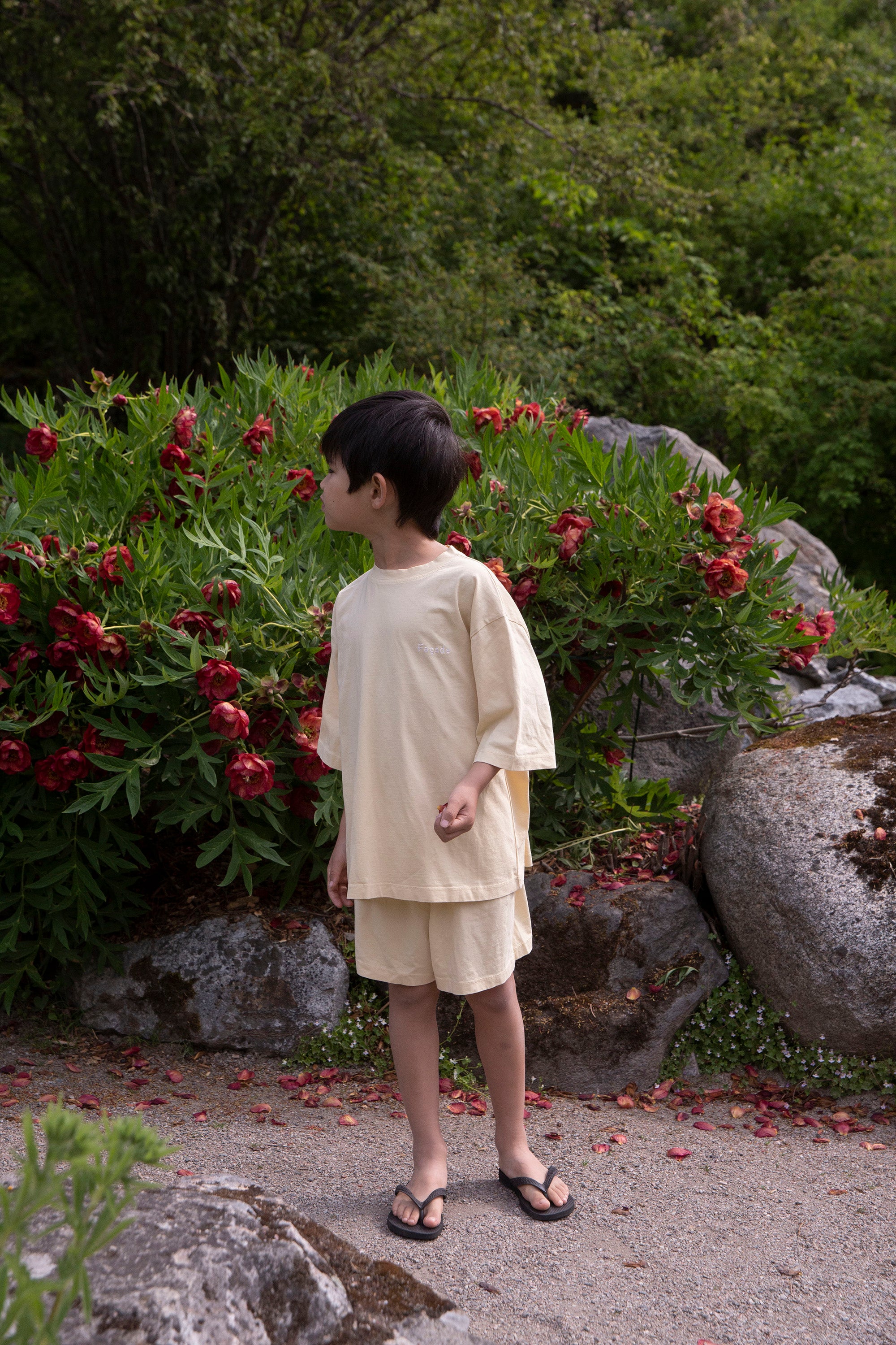 <façade> Wide SS tee - Butter　