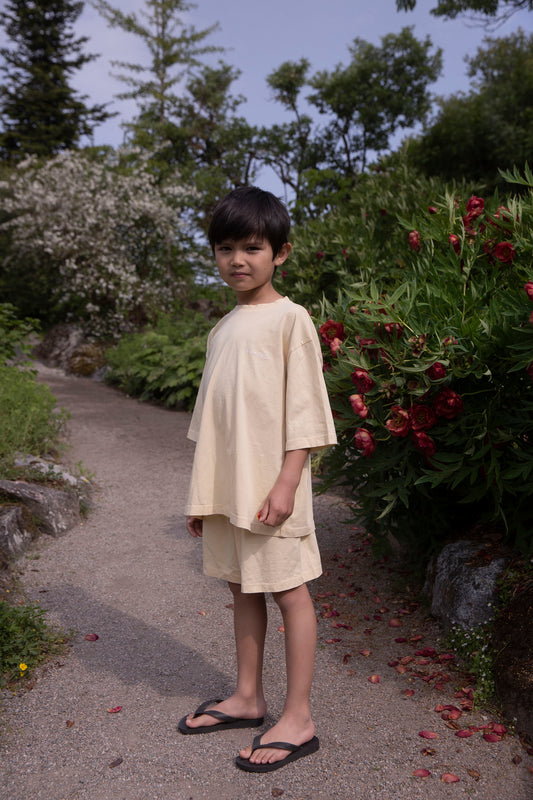 <façade> Wide SS tee - Butter　