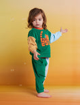 갤러리 뷰어로 이미지로드, <Halcyon Nights> Terry Sweat - Zoo Crew Green
