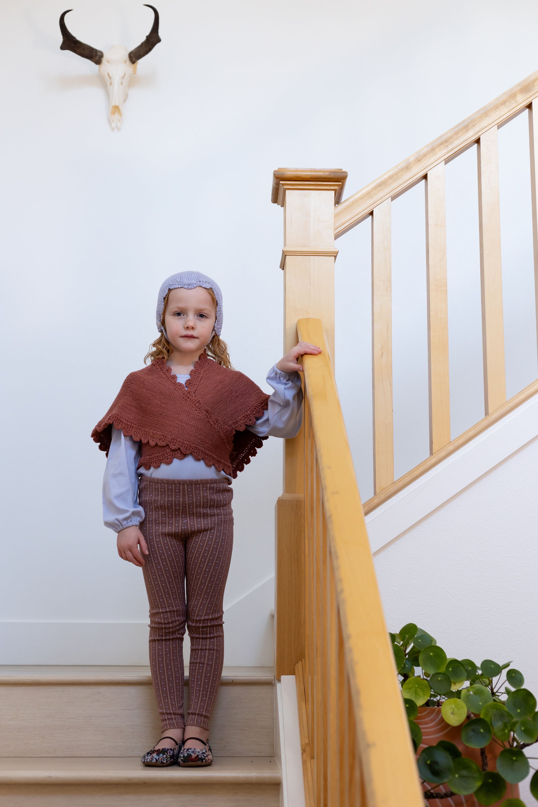 <iver and isla>  pima legging - wallpaper lace floral