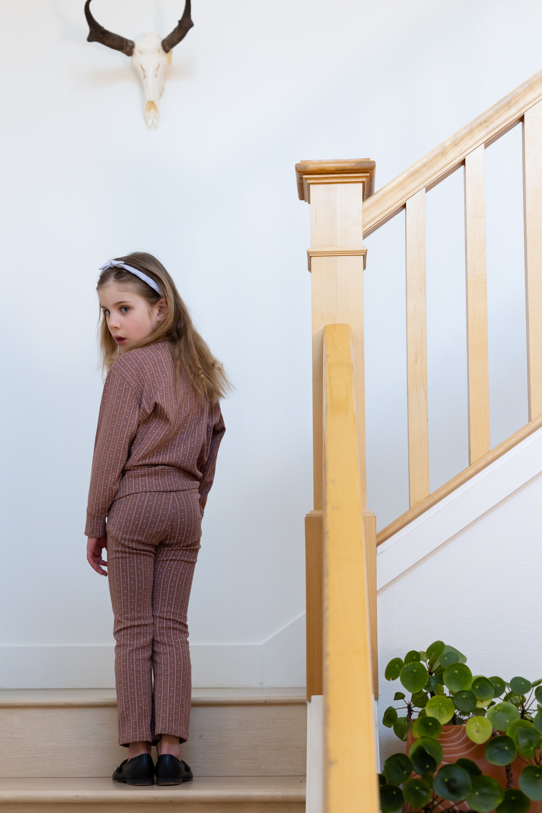 <iver and isla>  pima legging - wallpaper lace floral