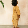 Gallery viewerに画像を読み込む, <Studio Koter> RAE OVERSIZED TEDDY BOILERSUIT（12M-5Y）
