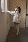 Gallery viewerに画像を読み込む, <Little Cotton Clothes>Gracie Smocked Blouse（6M-7Y）
