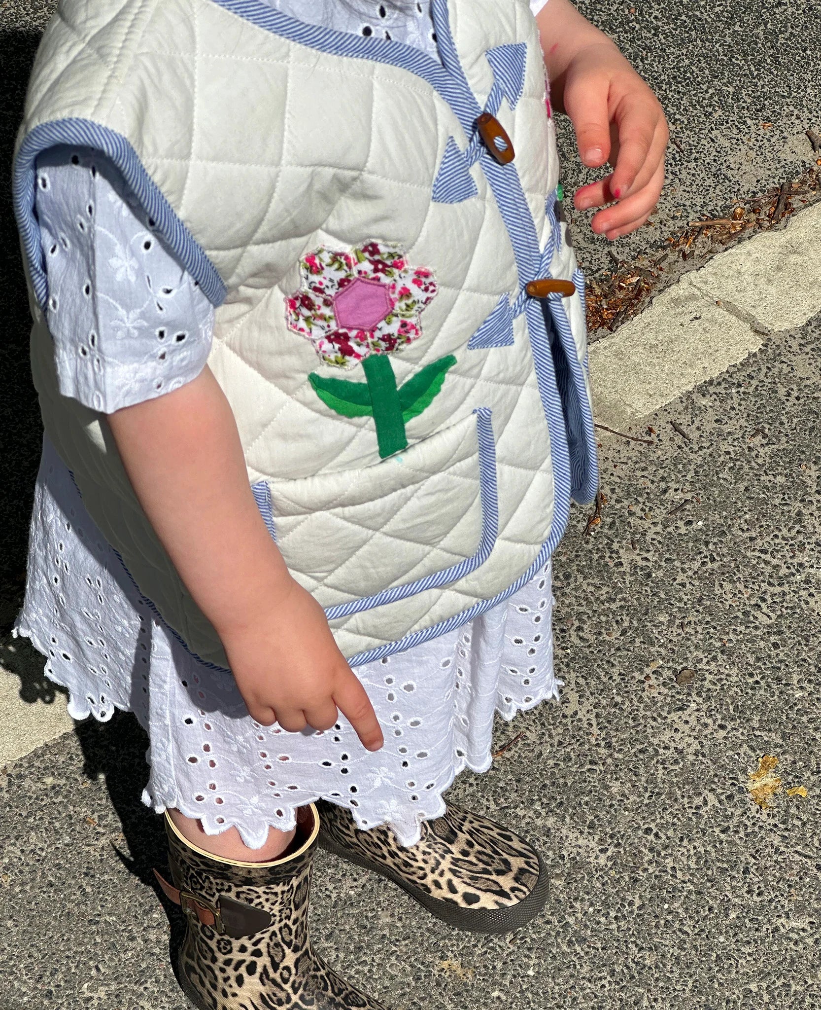 <SISSEL MINI>NGEBORG MINI LEFTOVER QUILTED VEST（1-6Y）