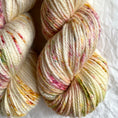 Gallery viewerに画像を読み込む, <FLUFFWEAR>SUPER WASH MERINO WOOL YARN - RAINBOW
