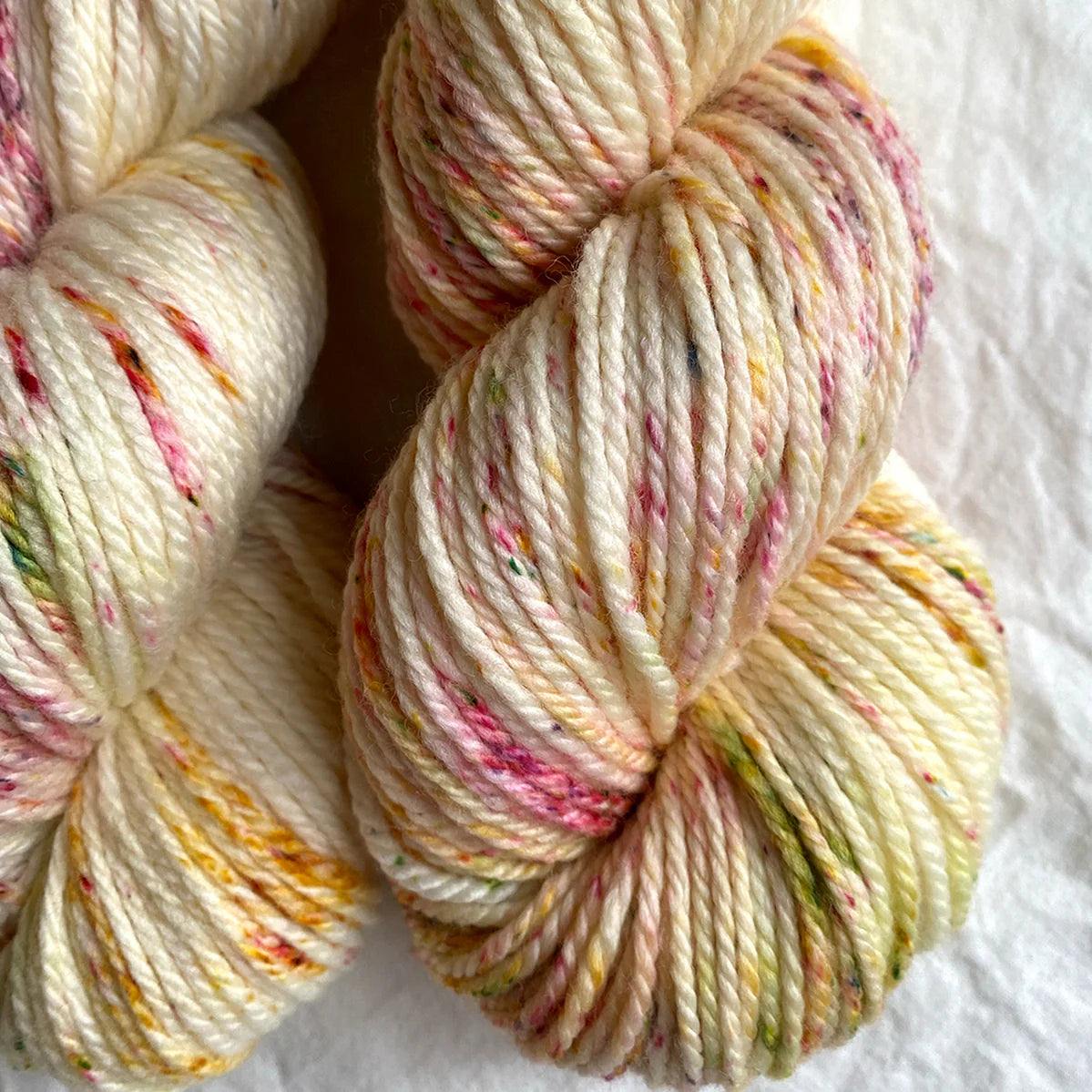 <FLUFFWEAR>SUPER WASH MERINO WOOL YARN - RAINBOW