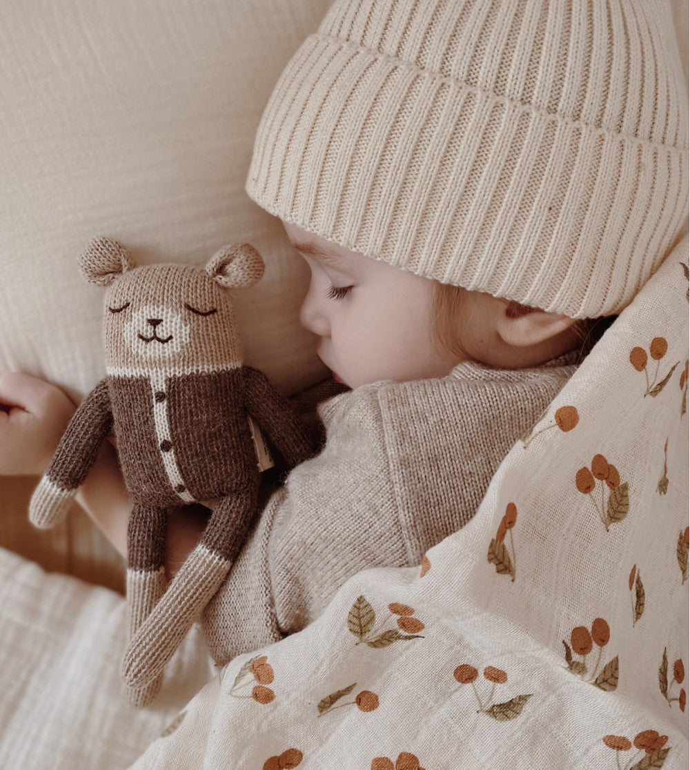 <main sauvage> Teddy knit toy - Mocha romper</main>